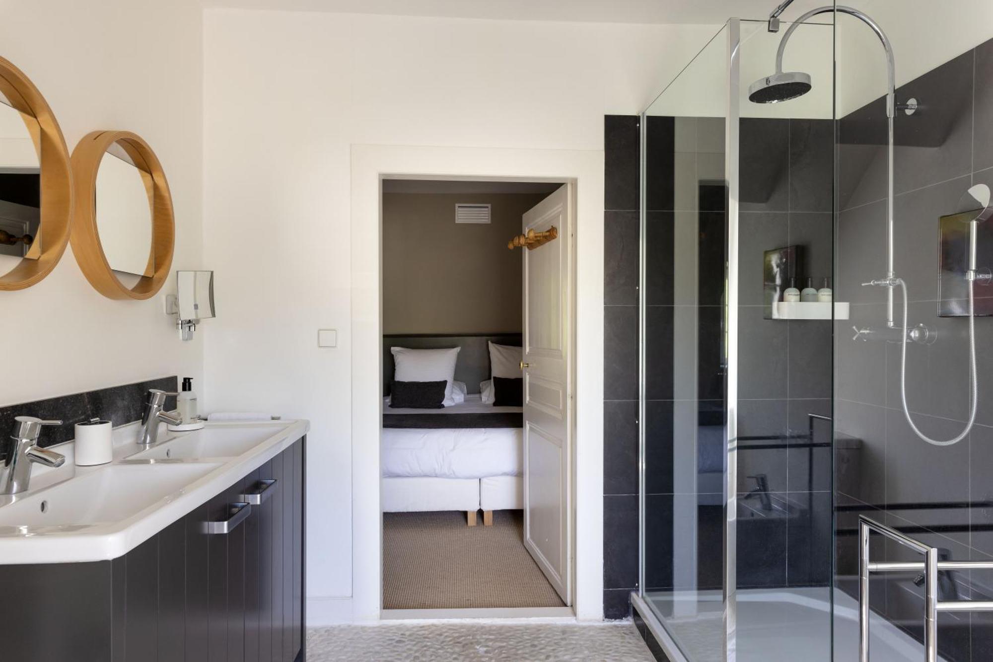 Chateau De La Resle - Design Montigny-la-Resle