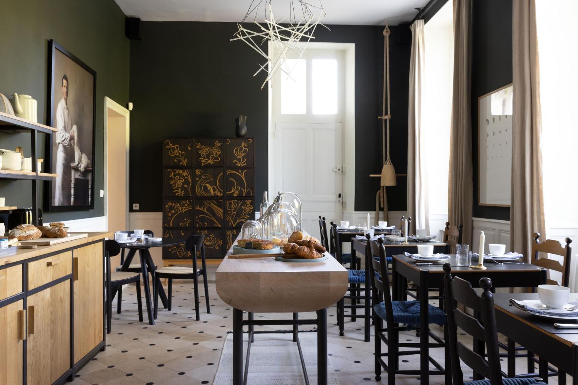 Chateau De La Resle - Design Maison d'hôtes