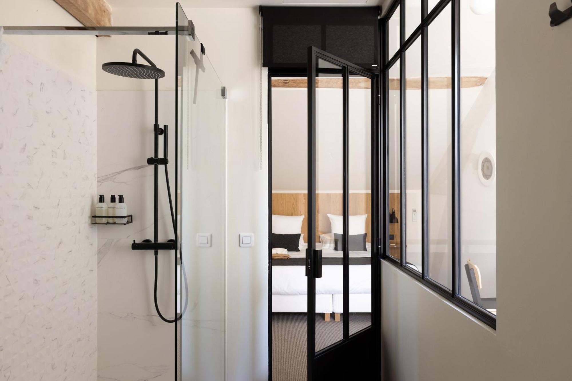 Chateau De La Resle - Design 4*