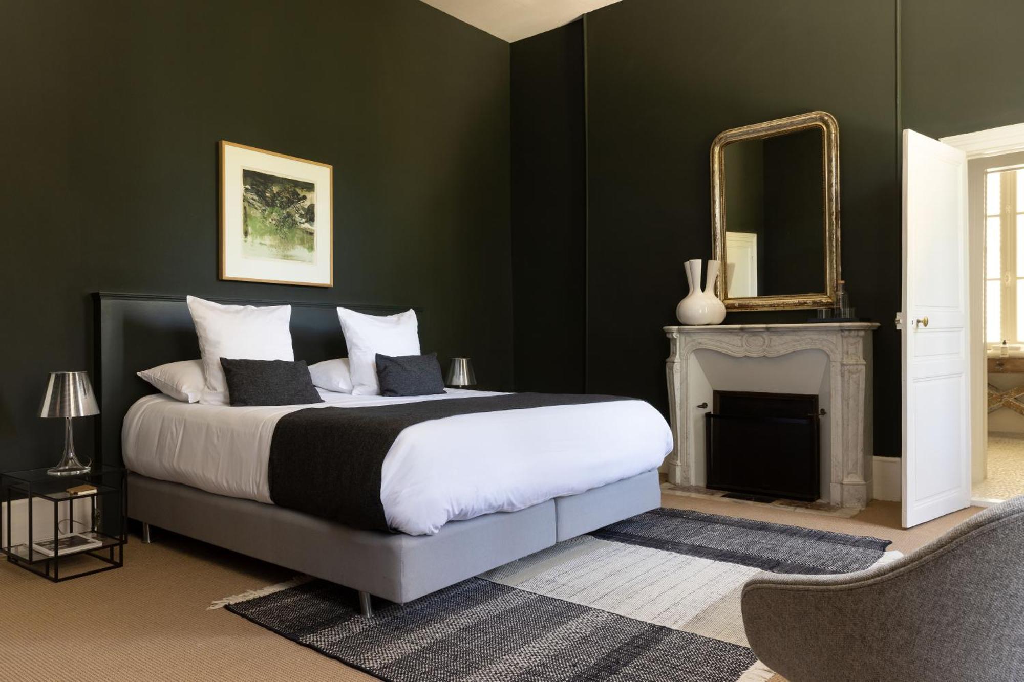 Chateau De La Resle - Design